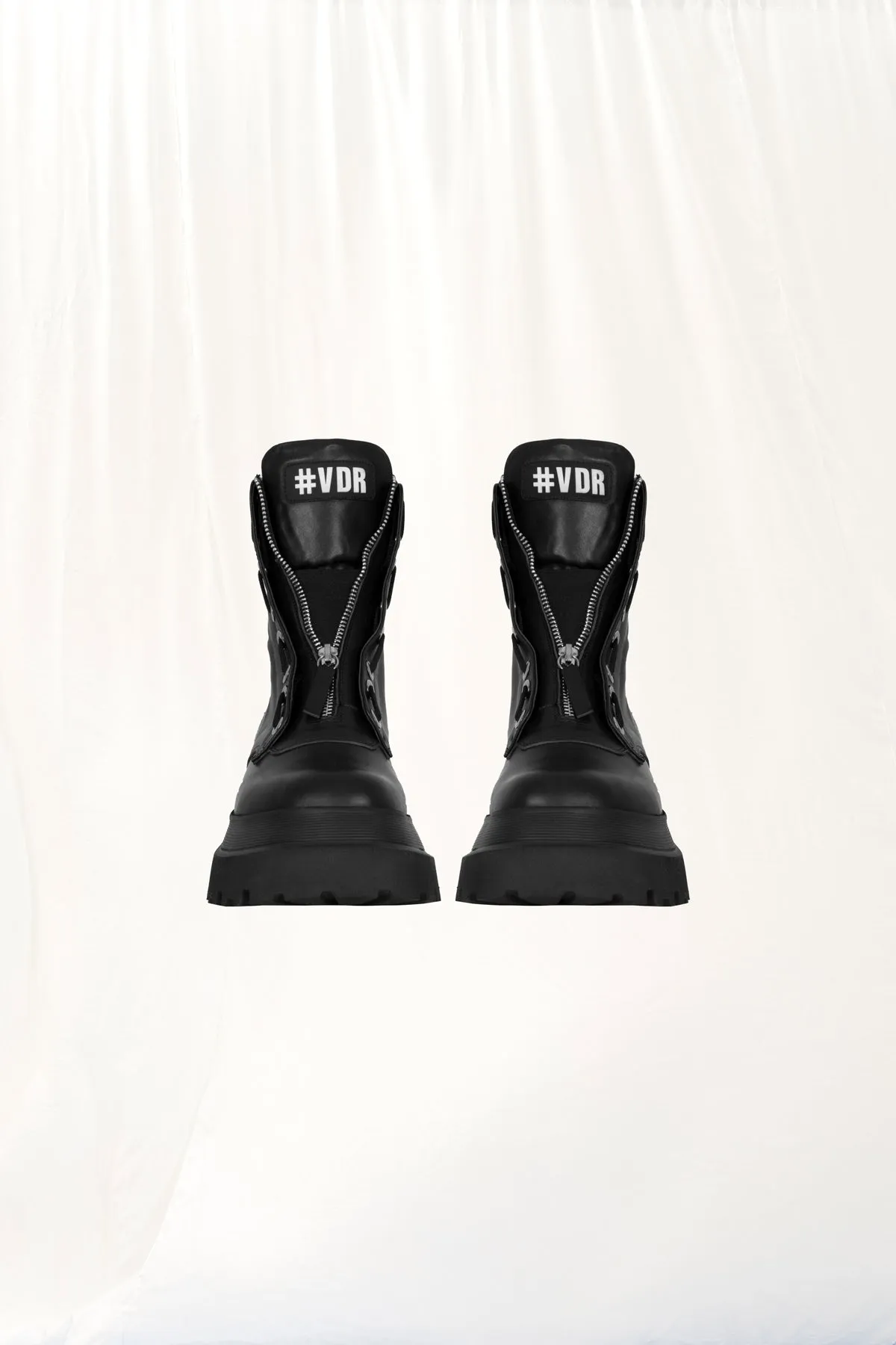 Black Chunky Sole Boots K5