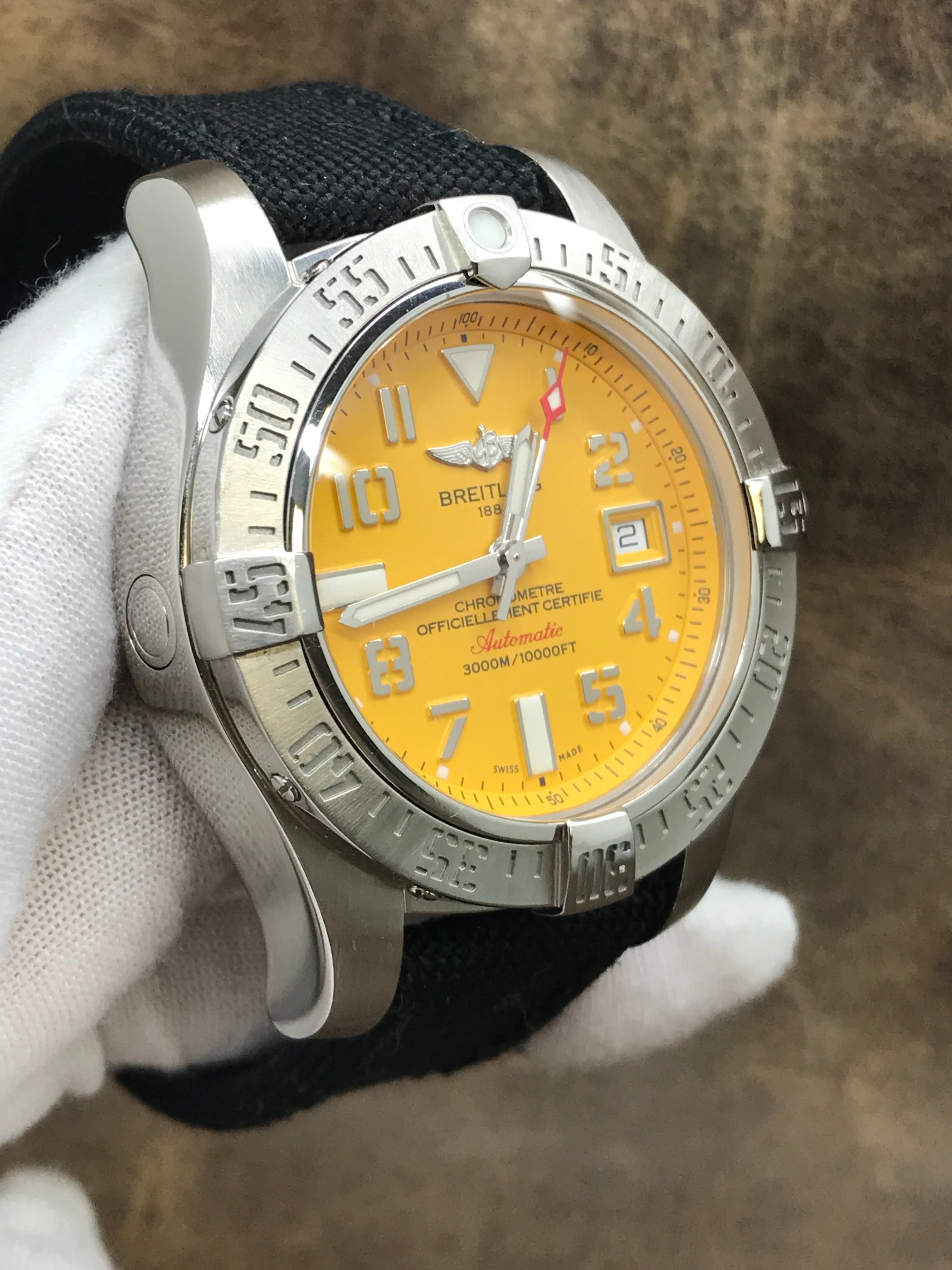 Breitling Avenger II Seawolf A17331 Yellow Dial Automatic Men's Watch