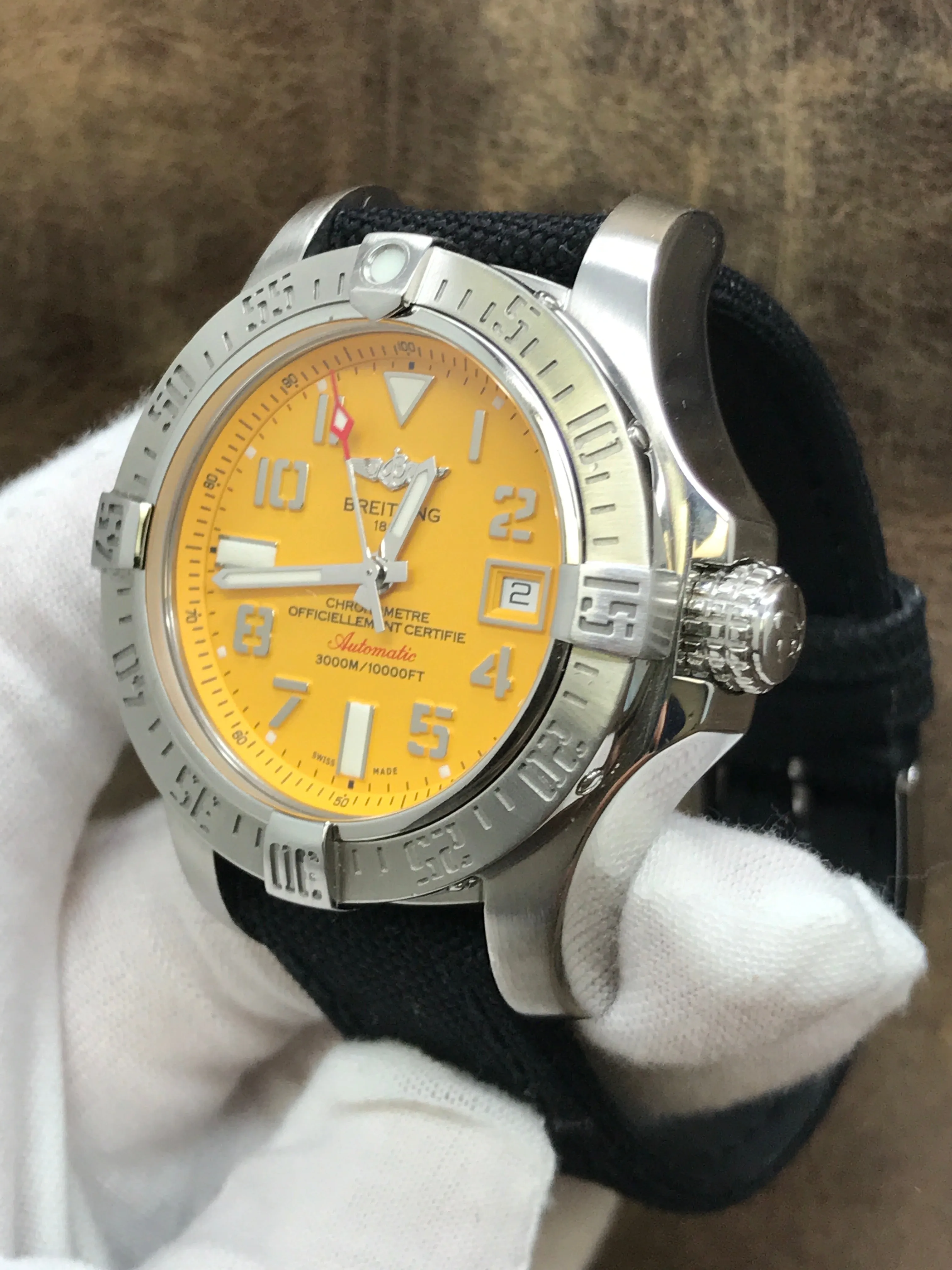 Breitling Avenger II Seawolf A17331 Yellow Dial Automatic Men's Watch