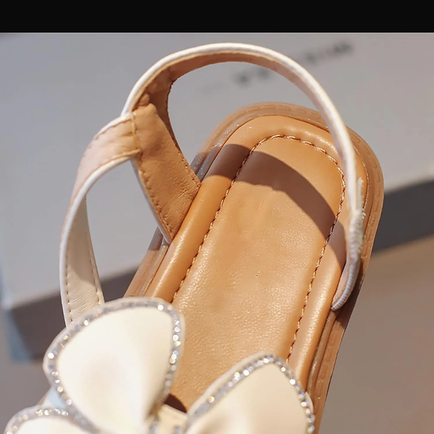Girls' Bowknot Water Diamond Sandals Summer New Korean Edition Girls' Princess Shoes Baby Soft Sole Girl Summer Sandals