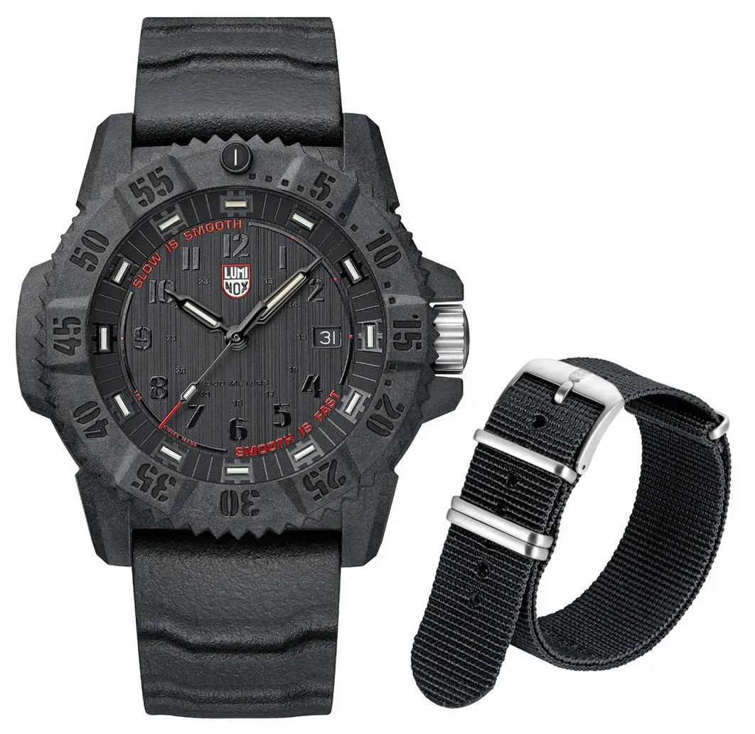 Limited Edition Luminox Master Carbon SEAL CARBONOX  Black Dial Black Rubber Interchangeable Black NATO Strap Date Divers Quartz Mens Watch XS.3801.SIS.SET