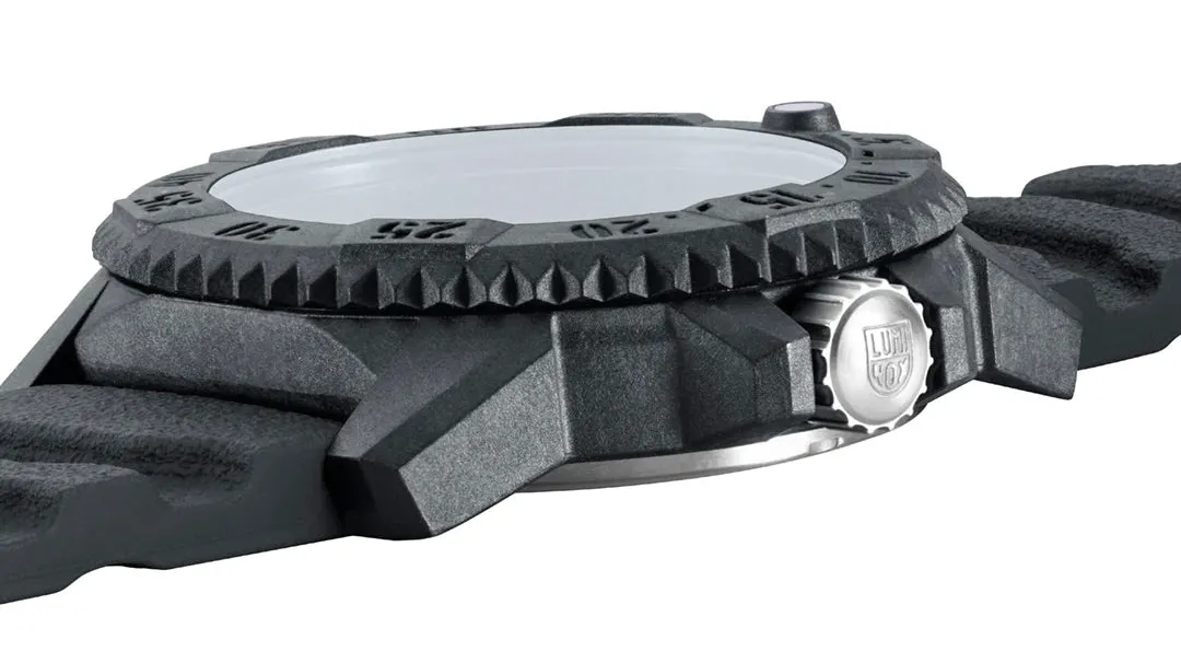 Limited Edition Luminox Master Carbon SEAL CARBONOX  Black Dial Black Rubber Interchangeable Black NATO Strap Date Divers Quartz Mens Watch XS.3801.SIS.SET